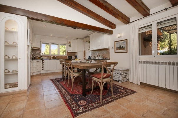 4 bed villa in Jesus Pobre