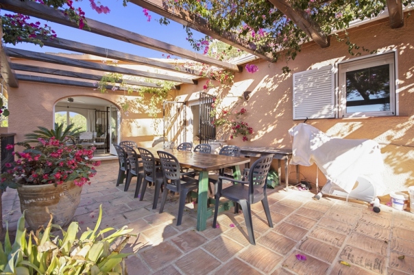 4 bed villa in Jesus Pobre