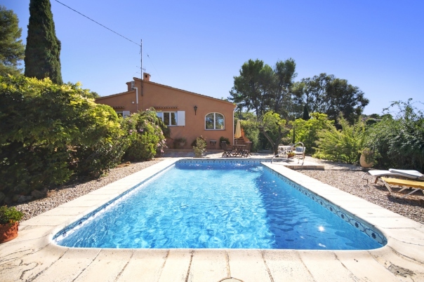 4 bed villa in Jesus Pobre