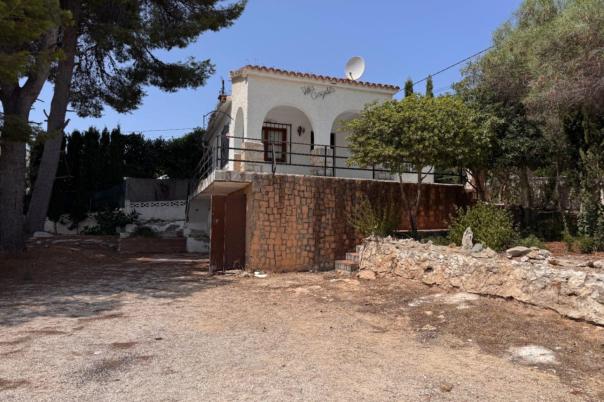 3 bed villa in Moraira