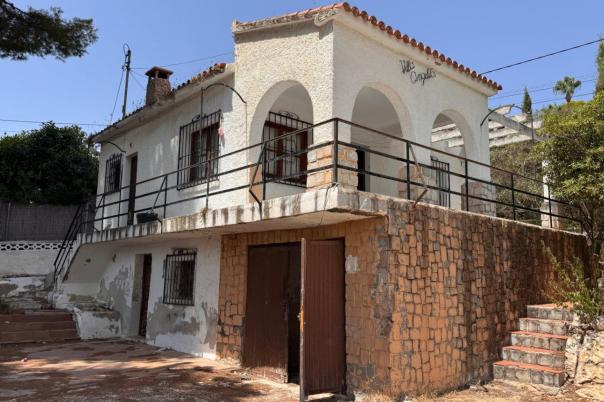 3 bed villa in Moraira