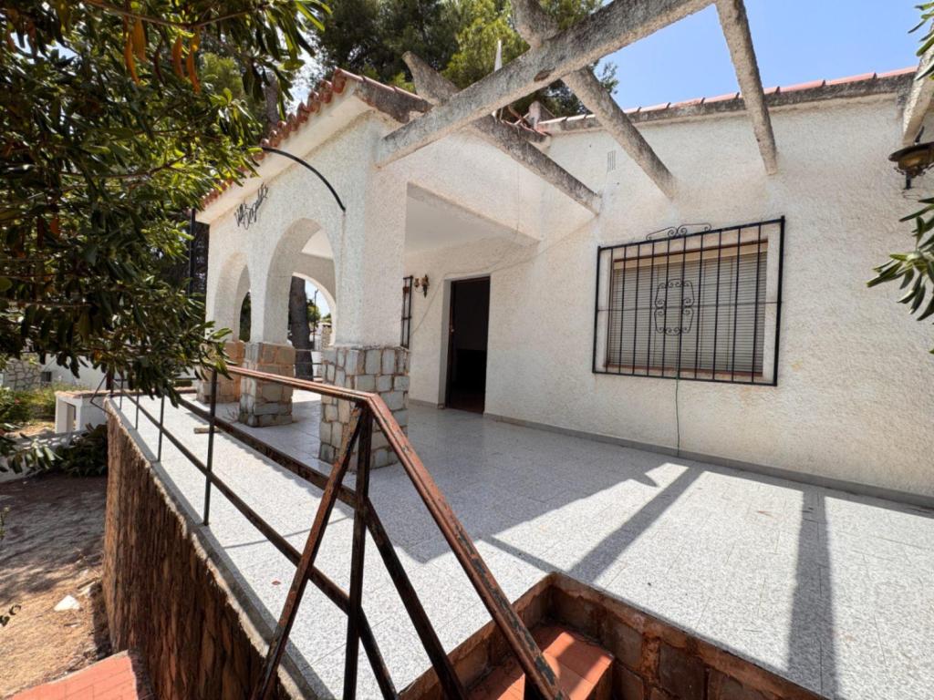 3 bed villa in Moraira