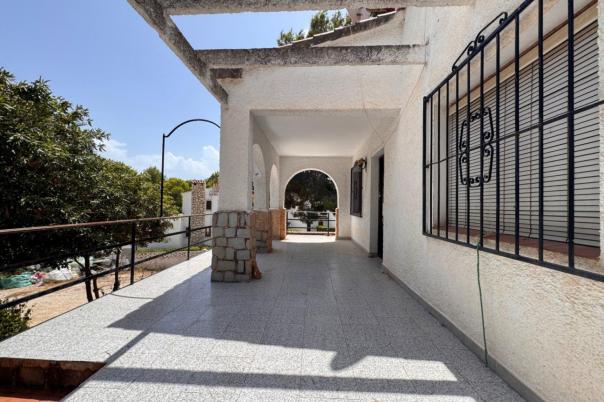 3 bed villa in Moraira