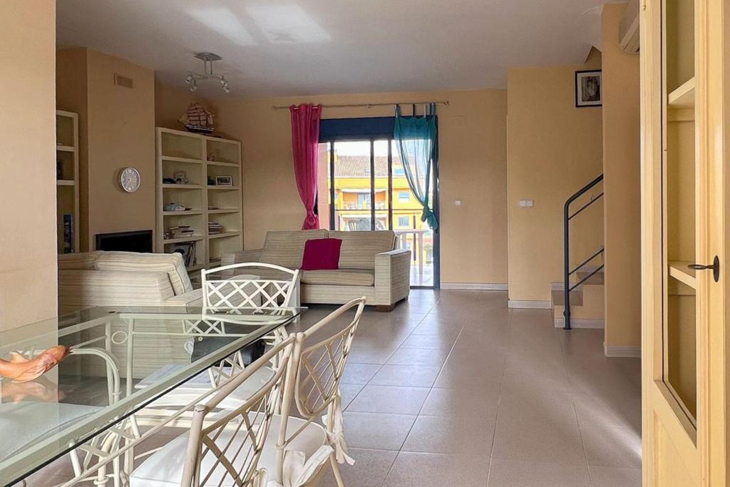 4 bed apartment in Denia
