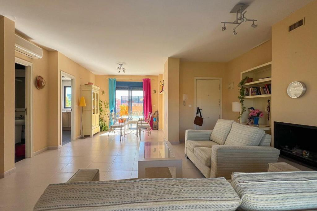 4 bed apartment in Denia