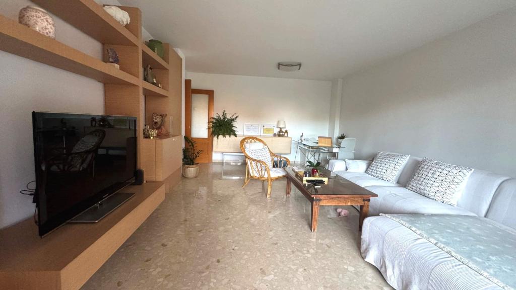 3 bed apartment in Alicante/Alacant