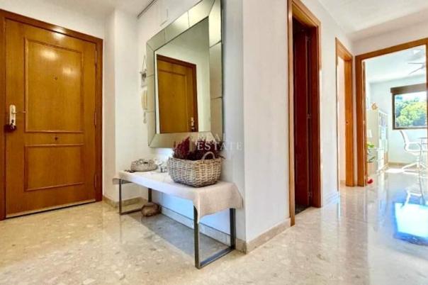 3 bed apartment in Alicante/Alacant