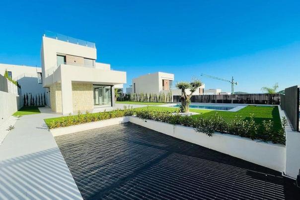 3 bed villa in Finestrat