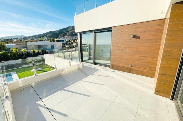 3 bed villa in Finestrat