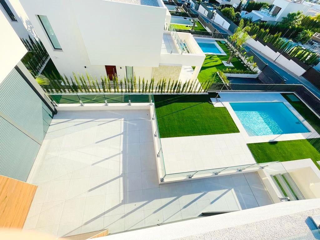 3 bed villa in Finestrat