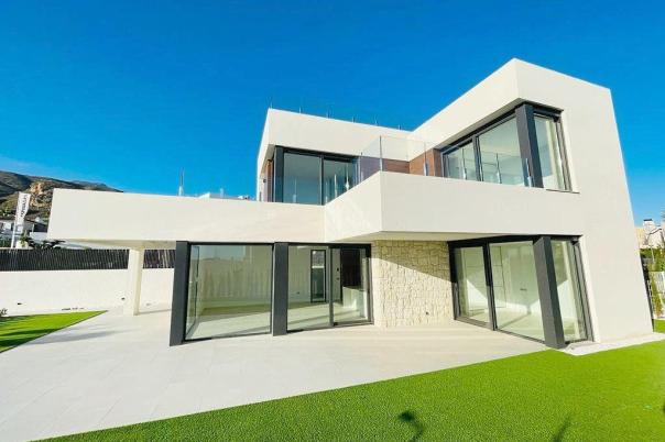 3 bed villa in Finestrat