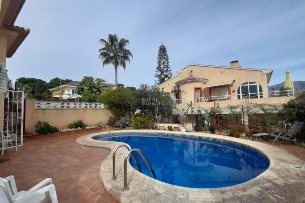 4 bed detached house in Nucia (la)