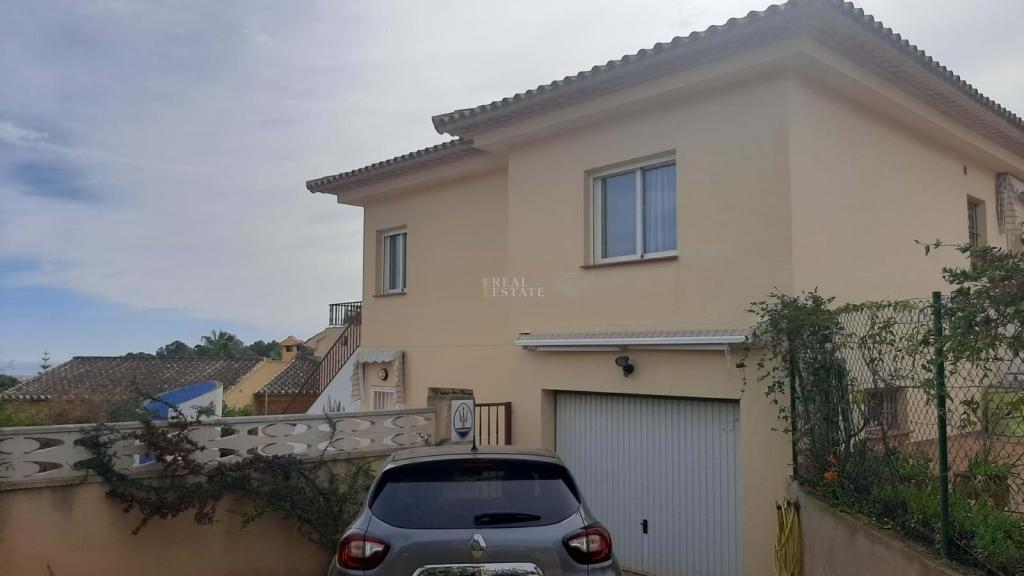 4 bed detached house in Nucia (la)
