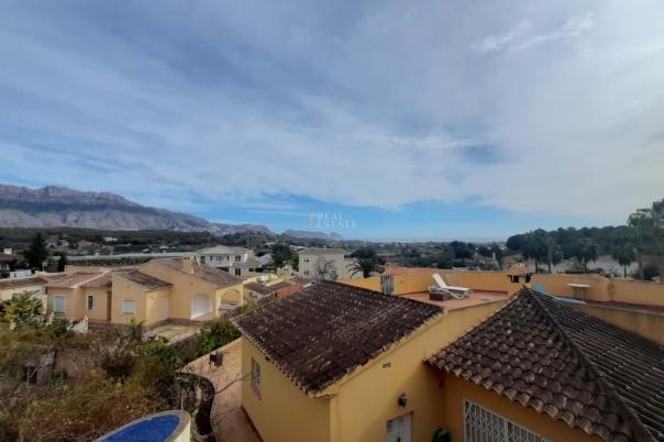 4 bed detached house in Nucia (la)