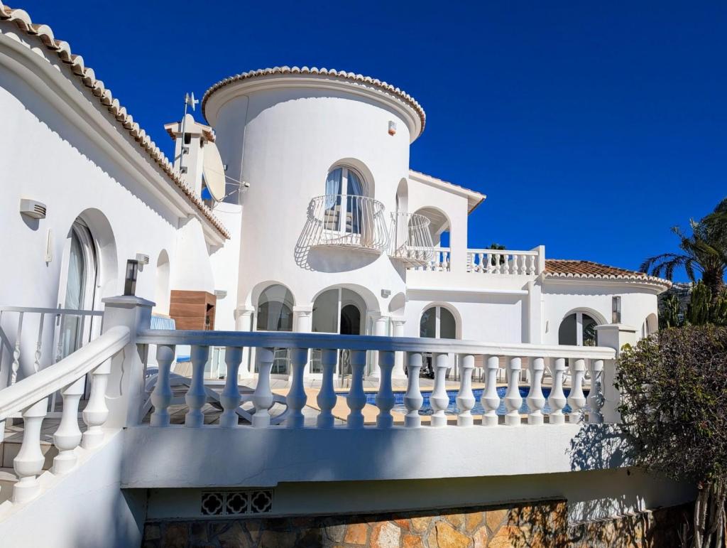 3 bed villa in Moraira