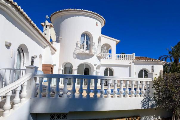 3 bed villa in Moraira