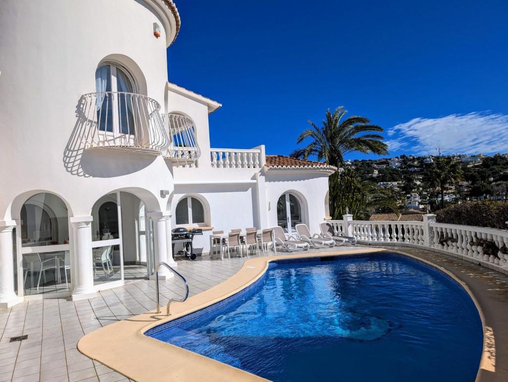 3 bed villa in Moraira