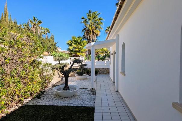 3 bed villa in Moraira
