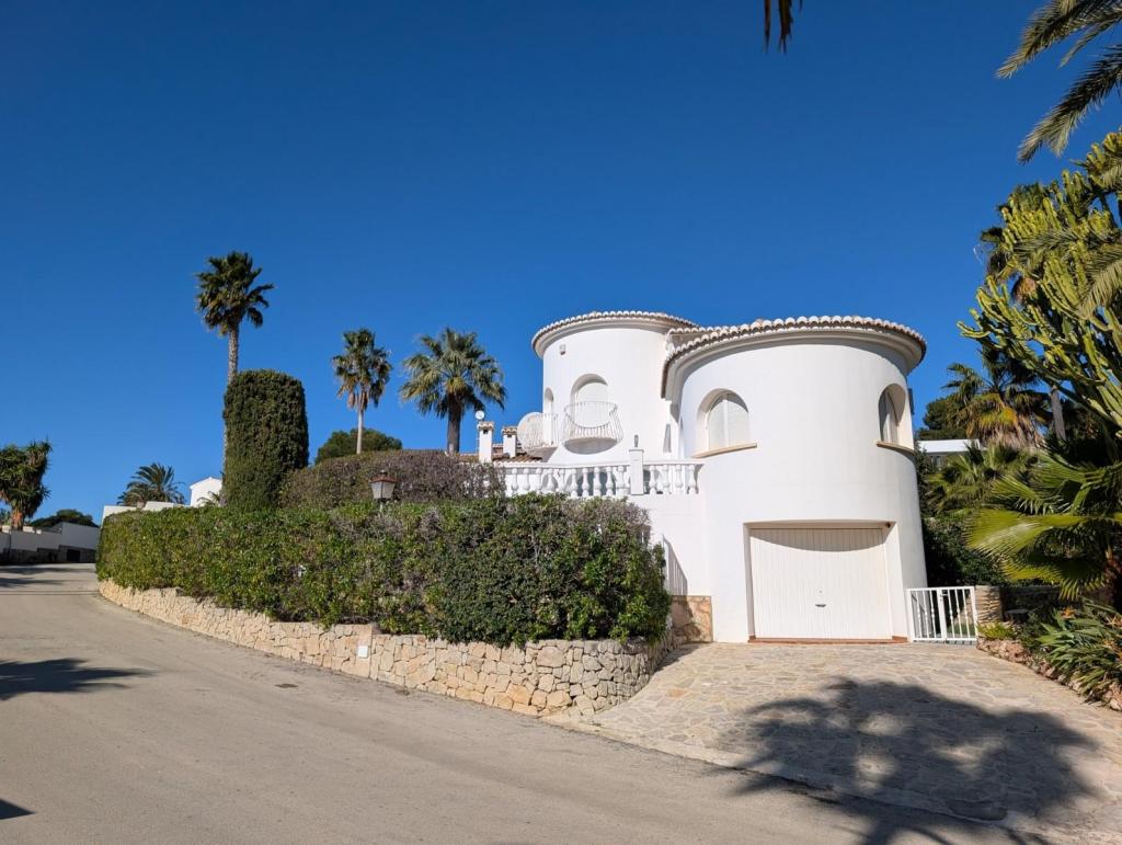 3 bed villa in Moraira