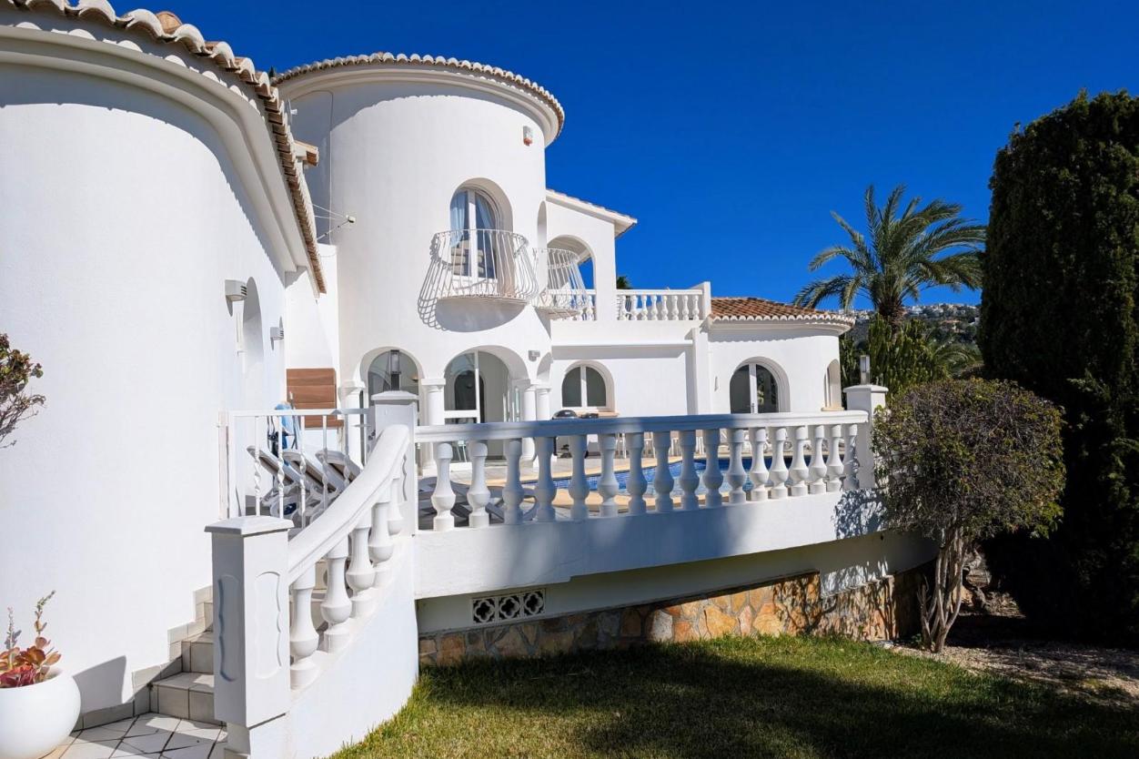 3 bed villa in Moraira