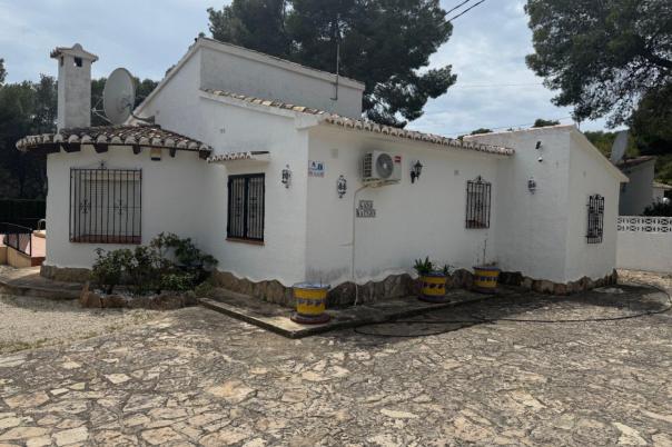 3 bed villa in Moraira