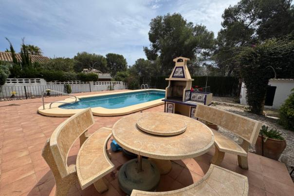 3 bed villa in Moraira