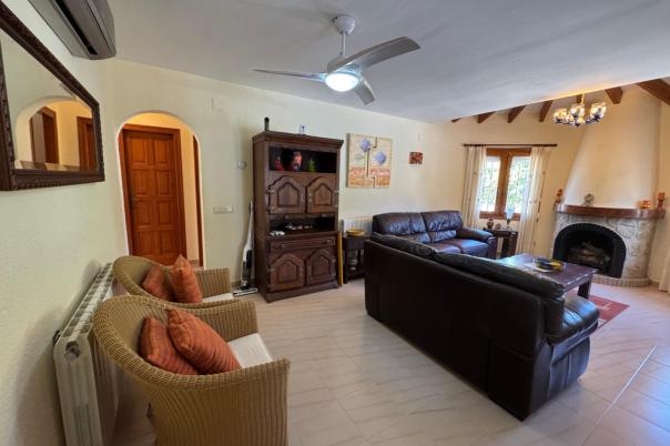 3 bed villa in Moraira