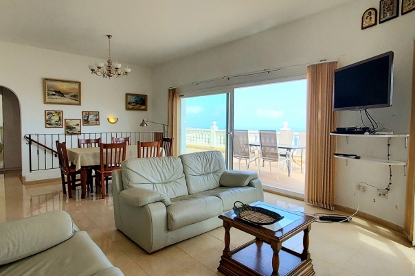 5 bed villa in Poble Nou de Benitatxell