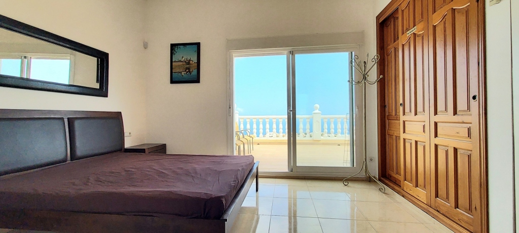 5 bed villa in Poble Nou de Benitatxell