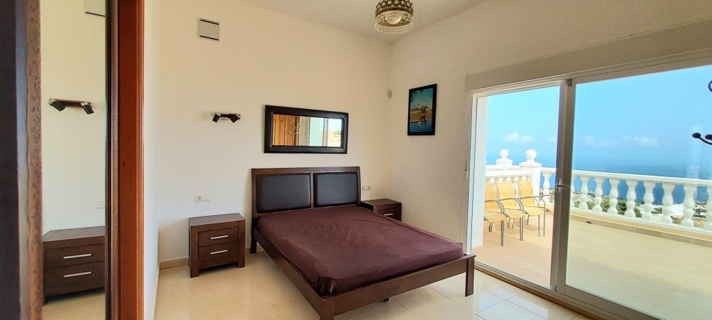 5 bed villa in Poble Nou de Benitatxell