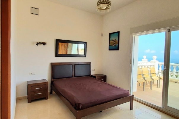 5 bed villa in Poble Nou de Benitatxell