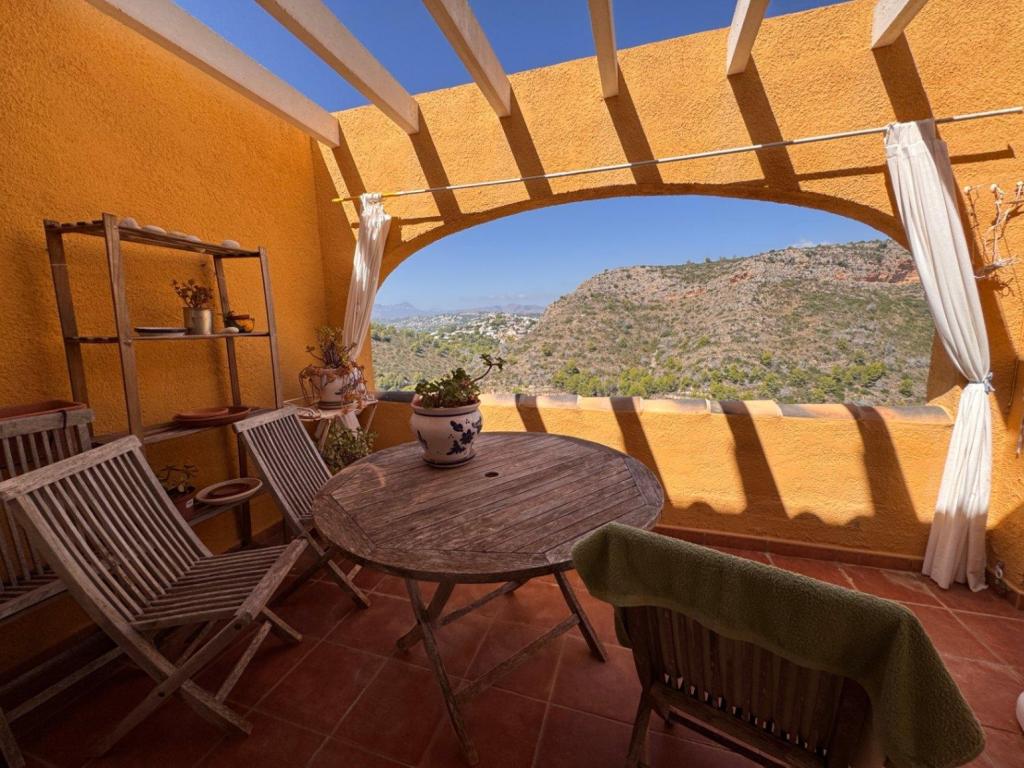 2 bed apartment in Benitachell