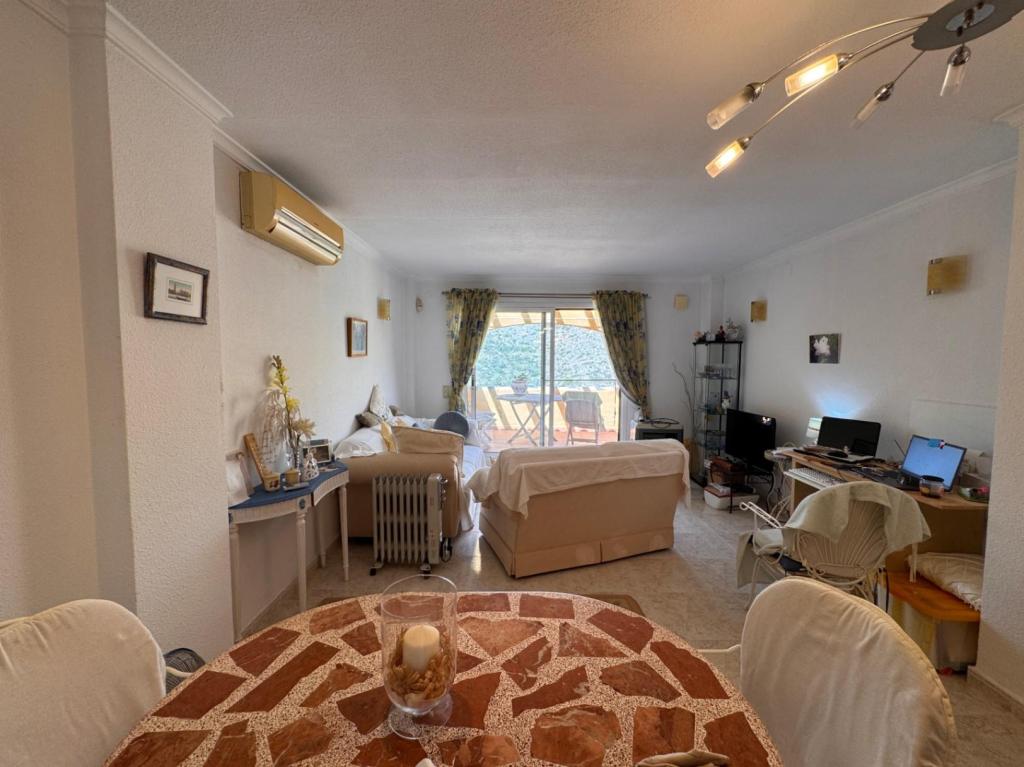 2 bed apartment in Benitachell