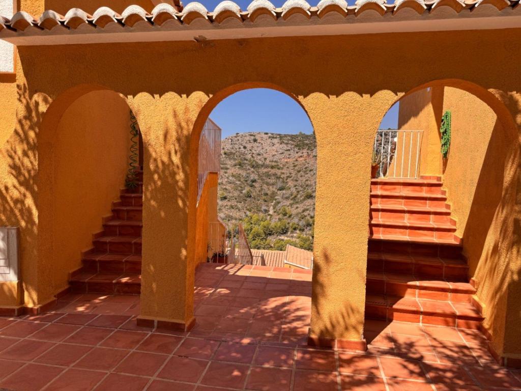 2 bed apartment in Benitachell