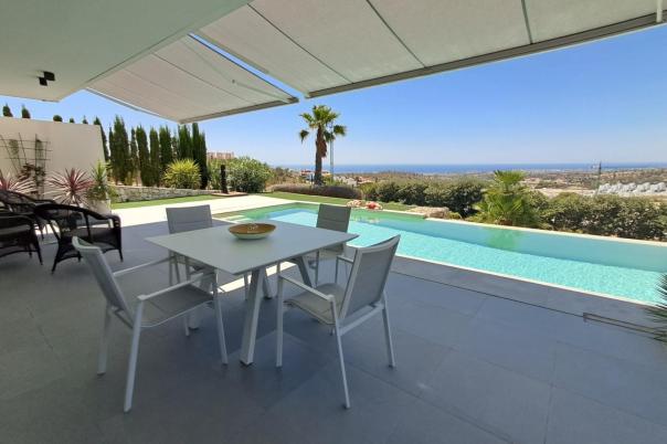 3 bed villa in Finestrat