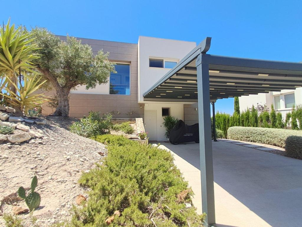 3 bed villa in Finestrat