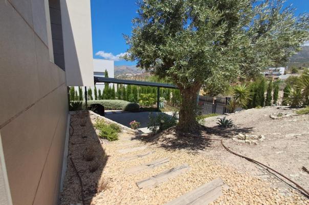 3 bed villa in Finestrat