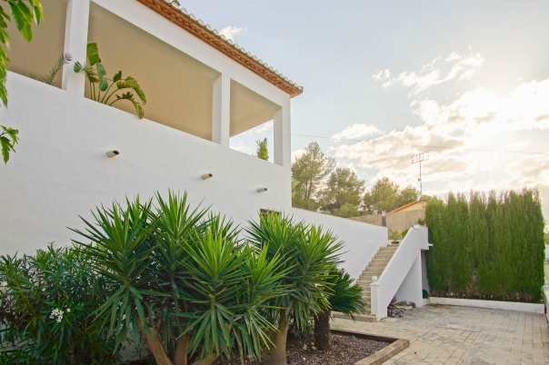 6 bed villa in Denia