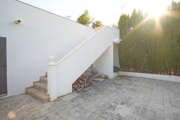 6 bed villa in Denia