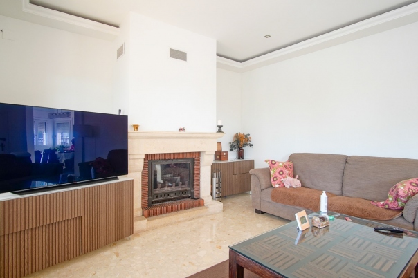 6 bed villa in Denia