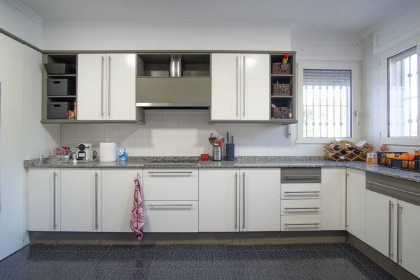 6 bed villa in Denia