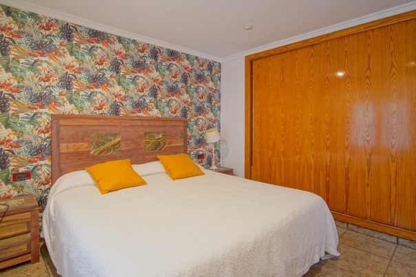 6 bed villa in Denia