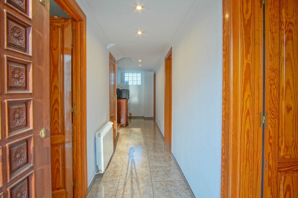 6 bed villa in Denia