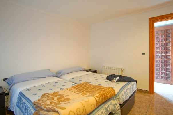 6 bed villa in Denia