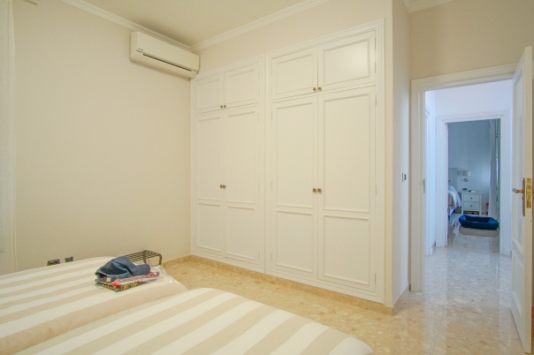 6 bed villa in Denia