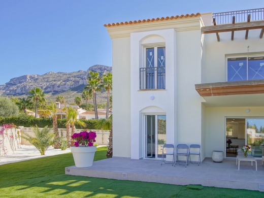 2 bed apartment in Denia