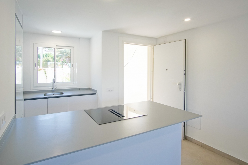 2 bed apartment in Denia