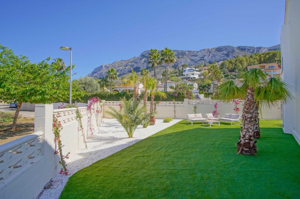 2 bed apartment in Denia