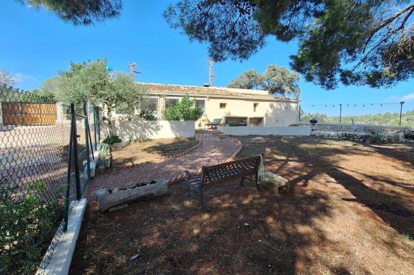 2 bed villa in Gata de Gorgos