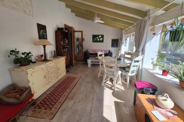 2 bed villa in Gata de Gorgos